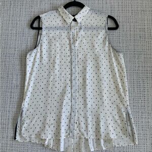 Zara sleeveless blouse with pleated back. Cream with Navy trim and detail.